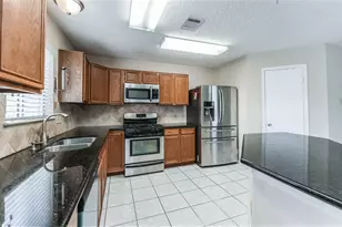 2306 Featherton Ct, Sugar Land, TX 77478 - Photo 15