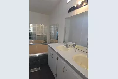 14525 Urbanosky Lane, Plantersville, TX 77363 - Photo 3