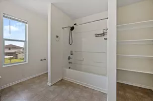 12819 Blue Timbers Ct, Houston, TX 77044 - Photo 17