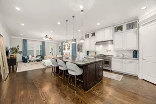 444 W 26th St, Houston, TX 77008 - Photo 11