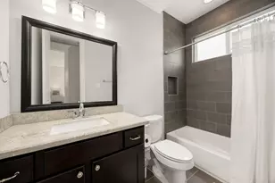 444 W 26th St, Houston, TX 77008 - Photo 33