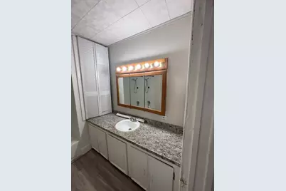 310 N Rockisland Street #3, Angleton, TX 77515 - Photo 5