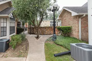 2300 Old Spanish Trail, Houston, TX 77054 - Photo 7