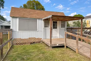 11806 E Jane Ln, Tomball, TX 77375 - Photo 15