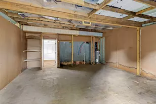 11806 E Jane Ln, Tomball, TX 77375 - Photo 23