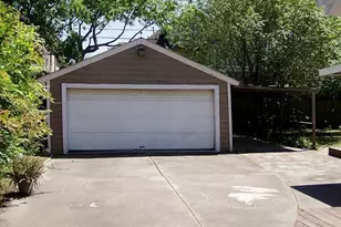 6203 S Rice Ave, Bellaire, TX 77401 - Photo 3