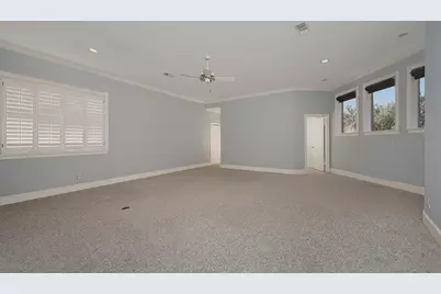 2 Wexford Court, Houston, TX 77024 - Photo 37