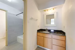 4403 Willow Beach Dr, Houston, TX 77072 - Photo 15