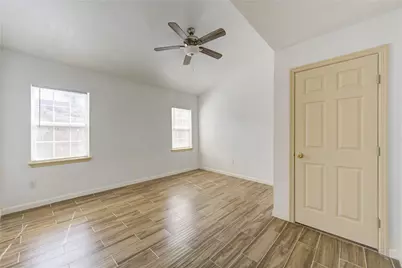 4403 Willow Beach Drive, Houston, TX 77072 - Photo 19