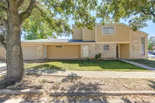 4403 Willow Beach Dr, Houston, TX 77072 - Photo 1