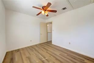 4403 Willow Beach Dr, Houston, TX 77072 - Photo 29