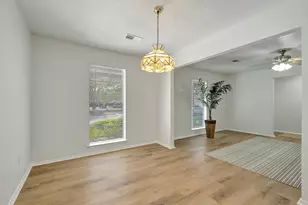 1003 Richvale Ln, Houston, TX 77062 - Photo 9