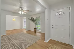 1003 Richvale Ln, Houston, TX 77062 - Photo 5