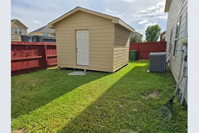 10610 Prillerman Trails Drive, Houston, TX 77016 - Photo 19