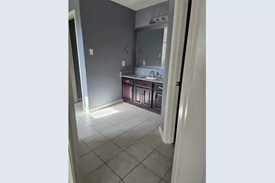 10610 Prillerman Trails Drive, Houston, TX 77016 - Photo 11