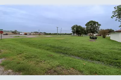 2895 Solomon Street, Port Arthur, TX 77640 - Photo 5