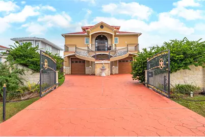 615 29th Street, San Leon, TX 77539 - Photo 1