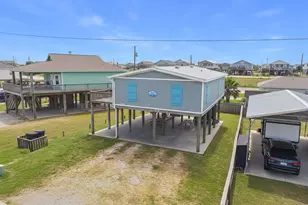 905 Meynig Dr, Crystal Beach, TX 77650 - Photo 43