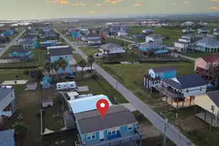 905 Meynig Dr, Crystal Beach, TX 77650 - Photo 45
