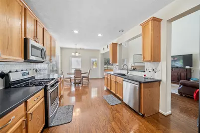 8402 Hunters Village Drive, Humble, TX 77346 - Photo 3