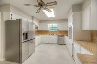 438 Bird Road, Livingston, TX 77351 - Photo 9