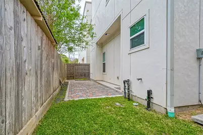6007 San Felipe #B, Houston, TX 77057 - Photo 25