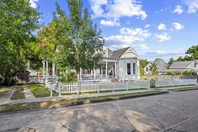 905 S Day Street, Brenham, TX 77833 - Photo 7