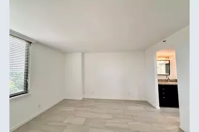 3525 Sage Road #703, Houston, TX 77056 - Photo 7