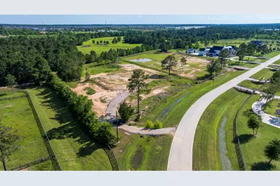 68 Willowcreek Ranch Rd, Tomball, TX 77377 - Photo 1
