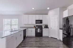 20906 Twining Rose Ln, Tomball, TX 77377 - Photo 3