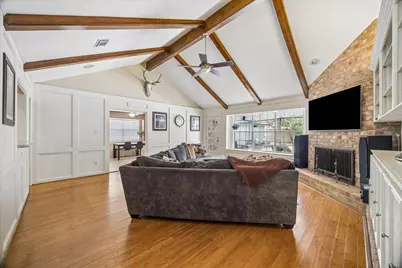 1427 Heathwood Drive, Houston, TX 77077 - Photo 9