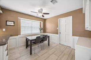 1427 Heathwood Dr, Houston, TX 77077 - Photo 11