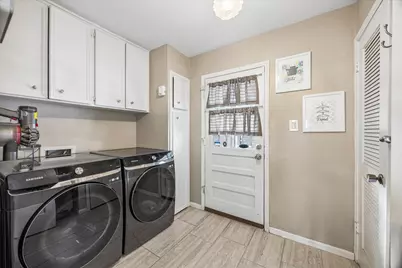1427 Heathwood Drive, Houston, TX 77077 - Photo 27