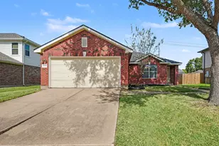 4750 Quiet Canyon Dr, Friendswood, TX 77546 - Photo 1