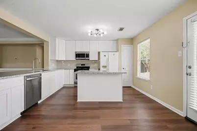 4750 Quiet Canyon Drive, Friendswood, TX 77546 - Photo 3
