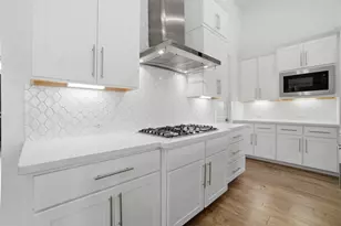 326 Irenic Mist Ct, Willis, TX 77318 - Photo 13