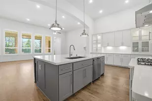 326 Irenic Mist Ct, Willis, TX 77318 - Photo 15