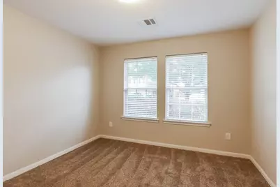 21519 Kings Bend Drive, Kingwood, TX 77339 - Photo 11
