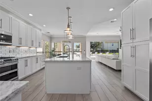 1511 Waterside Dr, League City, TX 77573 - Photo 9