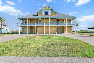 680 Villa Drive, Crystal Beach, TX 77650 - Photo 5