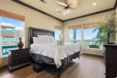 680 Villa Drive, Crystal Beach, TX 77650 - Photo 33