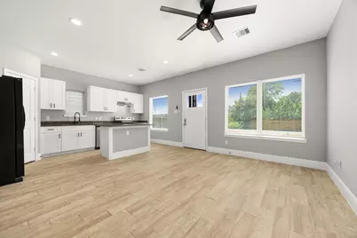 4651 Mallow Street #A/B, Houston, TX 77051 - Photo 3