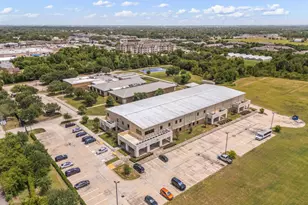 4651 Mallow St, Houston, TX 77051 - Photo 7