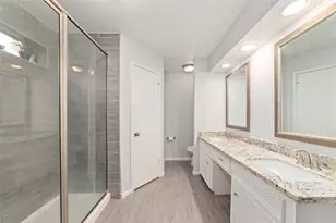 7107 Plaza Del Sol Dr, Houston, TX 77083 - Photo 21