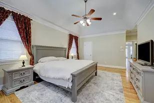 848 W 25th St, Houston, TX 77008 - Photo 7