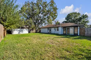 5502 Hewitt Dr Dr, Houston, TX 77092 - Photo 27