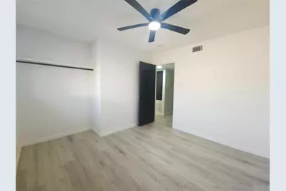 12040 Mighty Oak Drive #A, Houston, TX 77066 - Photo 9