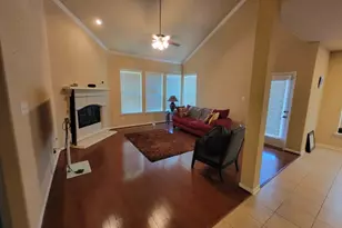 8930 Silent Hills Ln, Richmond, TX 77407 - Photo 5