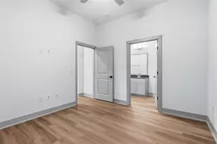 1950 Winrock Blvd, Houston, TX 77057 - Photo 7