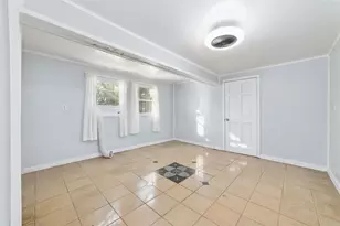 196 Barracuda St, Bayou Vista, TX 77563 - Photo 29